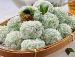 Di Tengah Kemelut Politik, Koalisi Pemerintah Tetap Solid